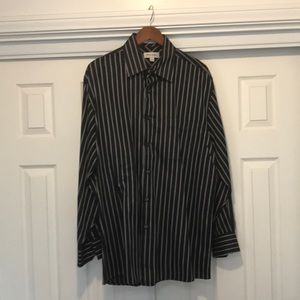 Men’s Nordstrom size L button up. Black & white